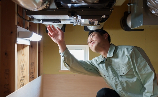 品質検査の様子 イメージ写真